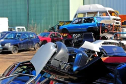 Casse automobile près de Mérignac